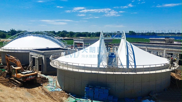 20210604-呼和浩特班定营污水处理厂污泥浓缩池反吊膜-1