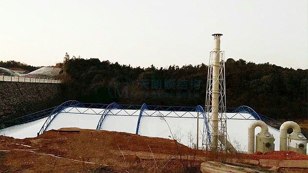 泉湖垃圾渗滤液调节池反吊膜密闭项目-3